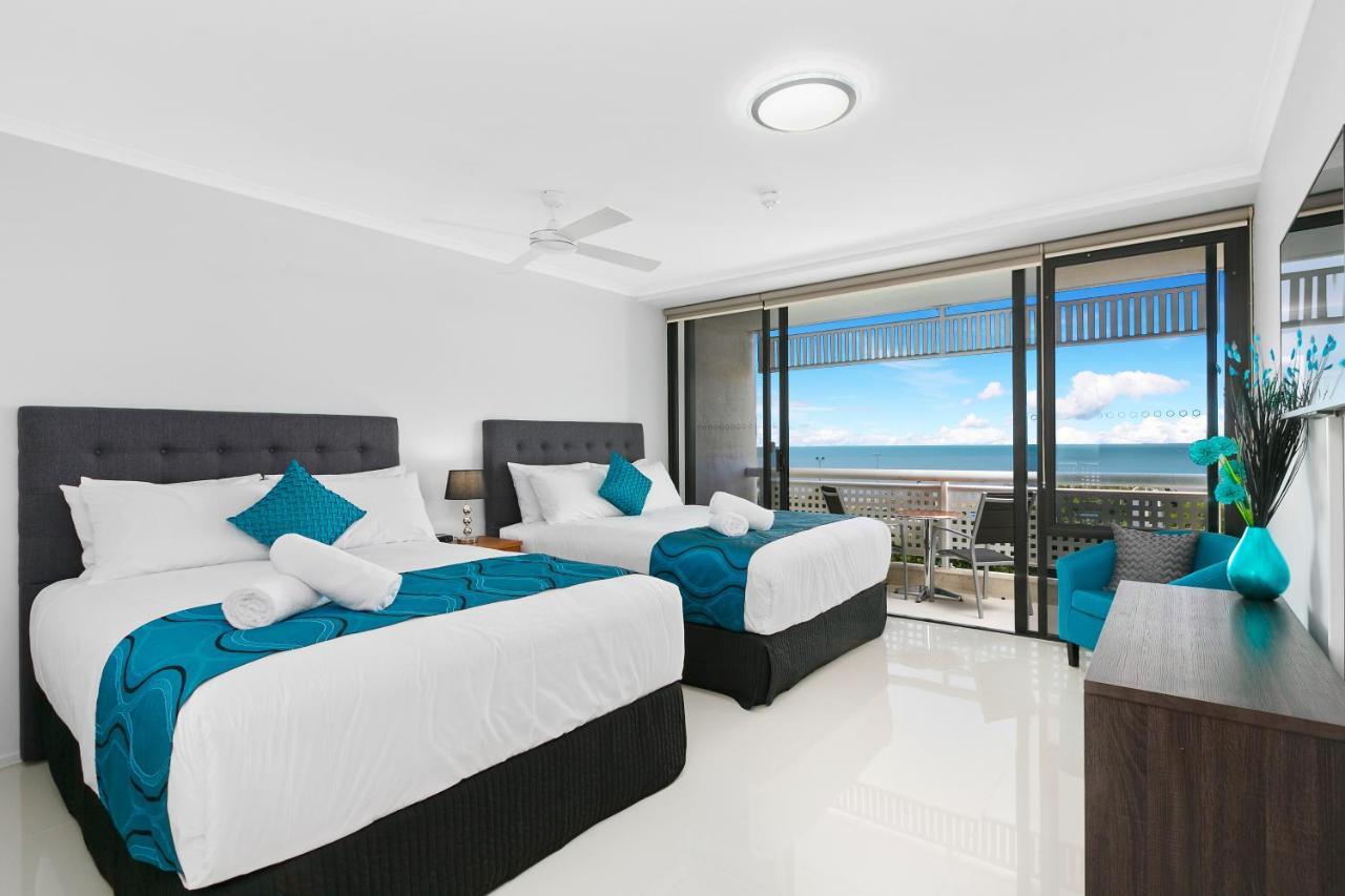 Cairns Luxury Seafront Apartment ภายนอก รูปภาพ