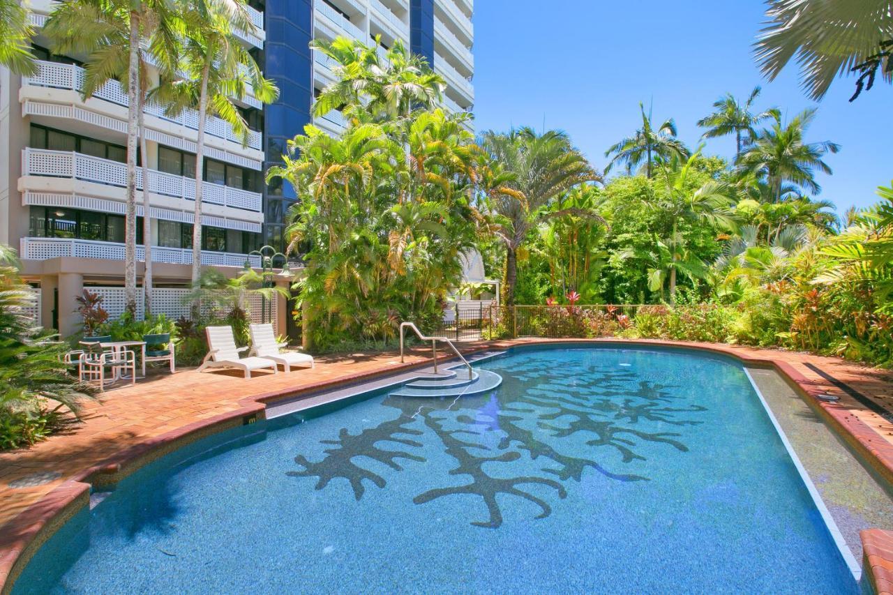 Cairns Luxury Seafront Apartment ภายนอก รูปภาพ